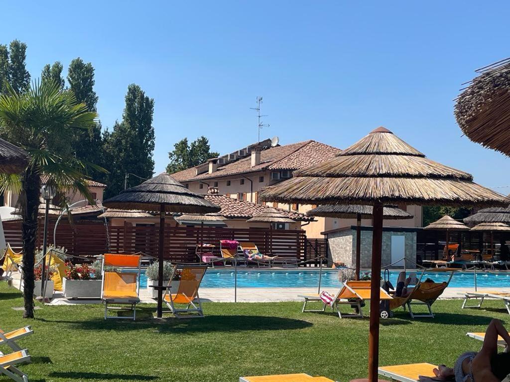 Hotel Tenuta Santo Stefano Campagnola Emilia Exterior foto